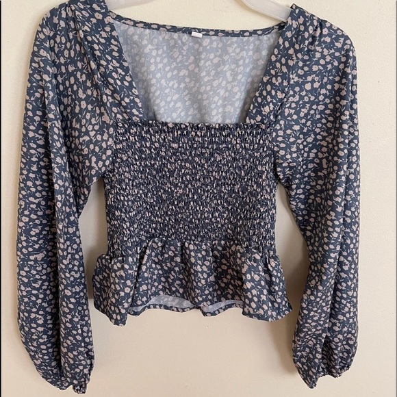 New hot top with beautiful design - Picture 4 of 7